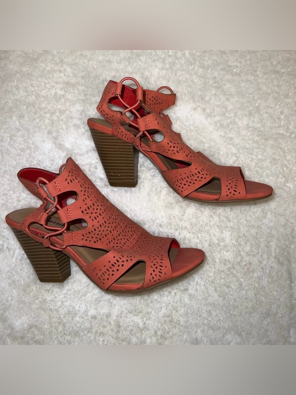 Women’s Coral Heeled Sandals with Chunky Heel